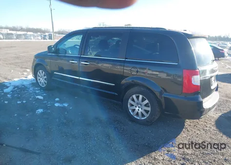 2016 Chrysler Town & Country Touring z USA, uszkodzony, nr VIN 2C4RC1BG3GR254106